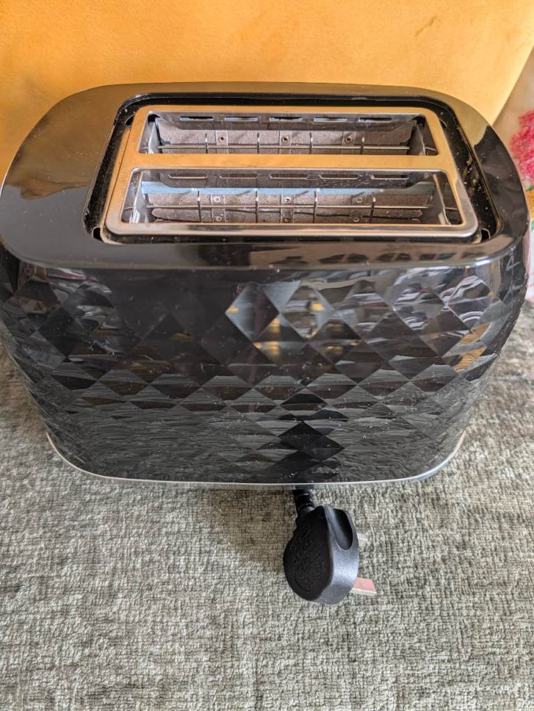Matching Black Diamond Textured Fast boil 1.7l Kettle & 2 slice toaster 