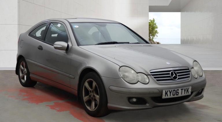 (2006)MERCEDES-BENZ C180K SE 3dr AUTOMATIC PETROL | FSH | MOT FEB 2027