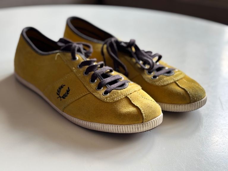 image for Very good condition elegant yellow Fred Perry shoes . 