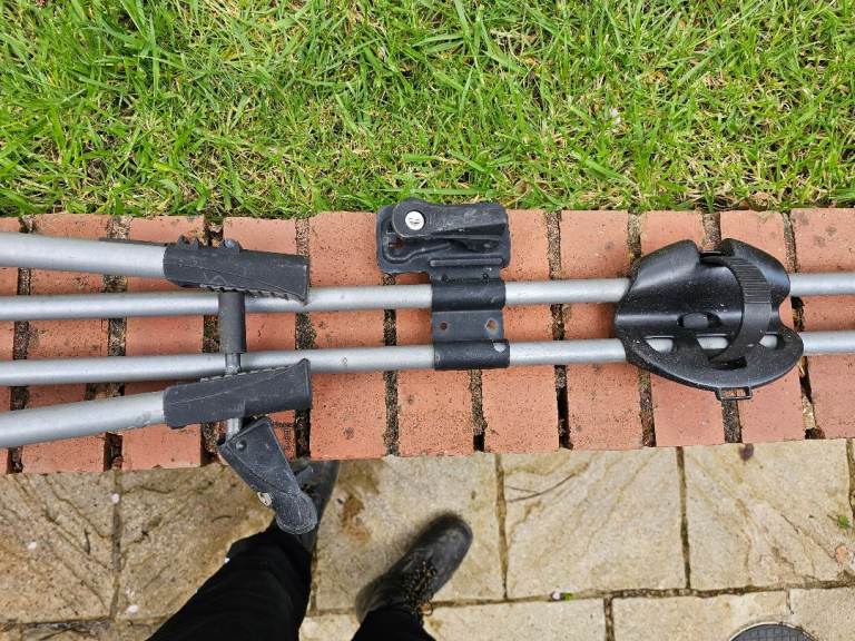 Thule Roof Mounted Bike Rack (x2)