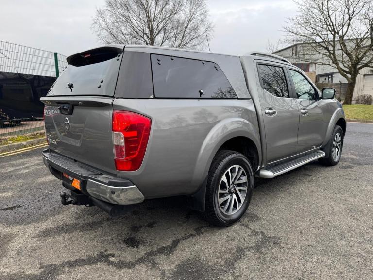 2017 Nissan Navara Double Cab Pick Up Tekna 2.3dCi 190 4WD Auto PICK UP DIESEL Automatic