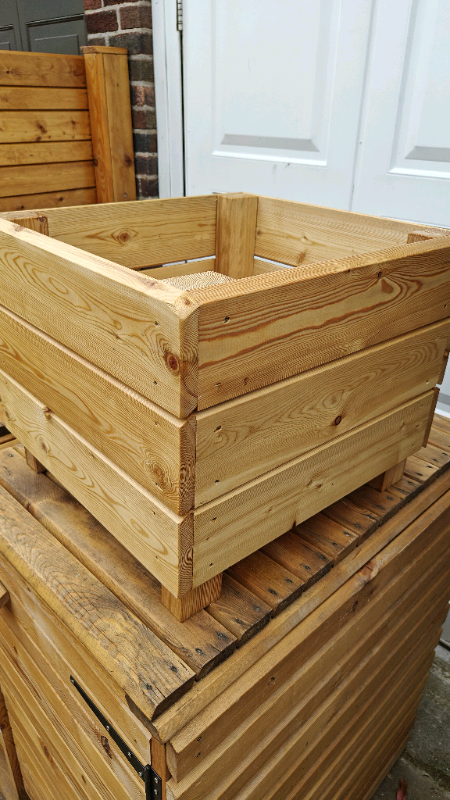 Planters from siberian Larch