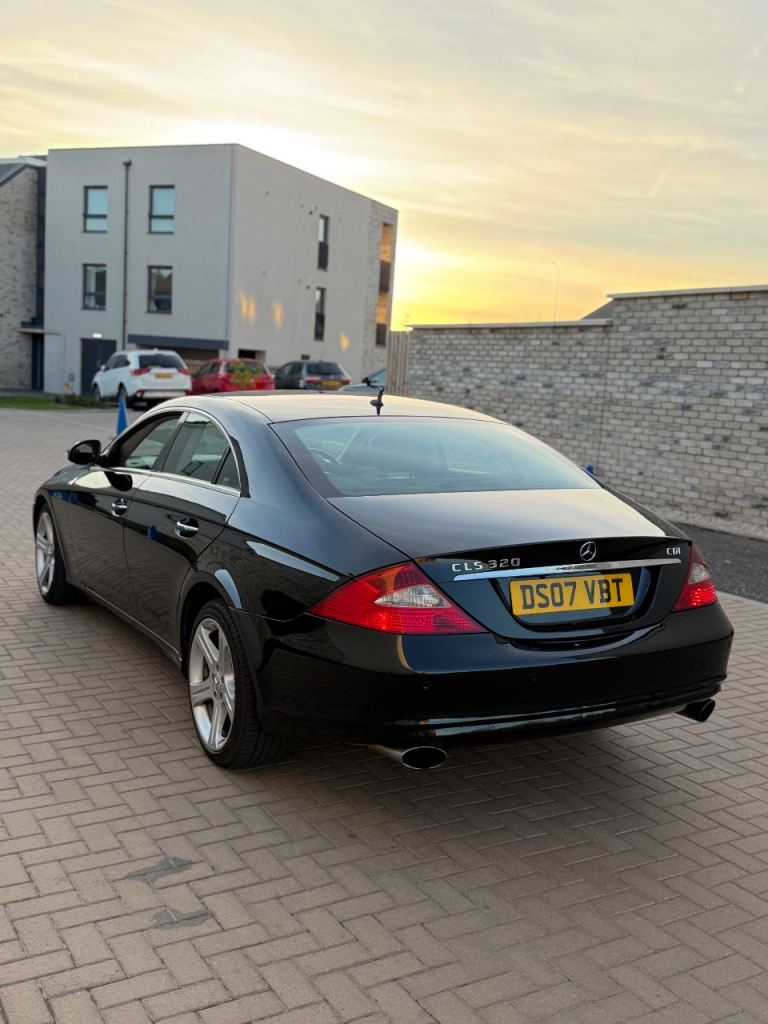 Mercedes-Benz, CLS, Coupe, 2007, Semi-Auto, 2987 (cc), 4 doors