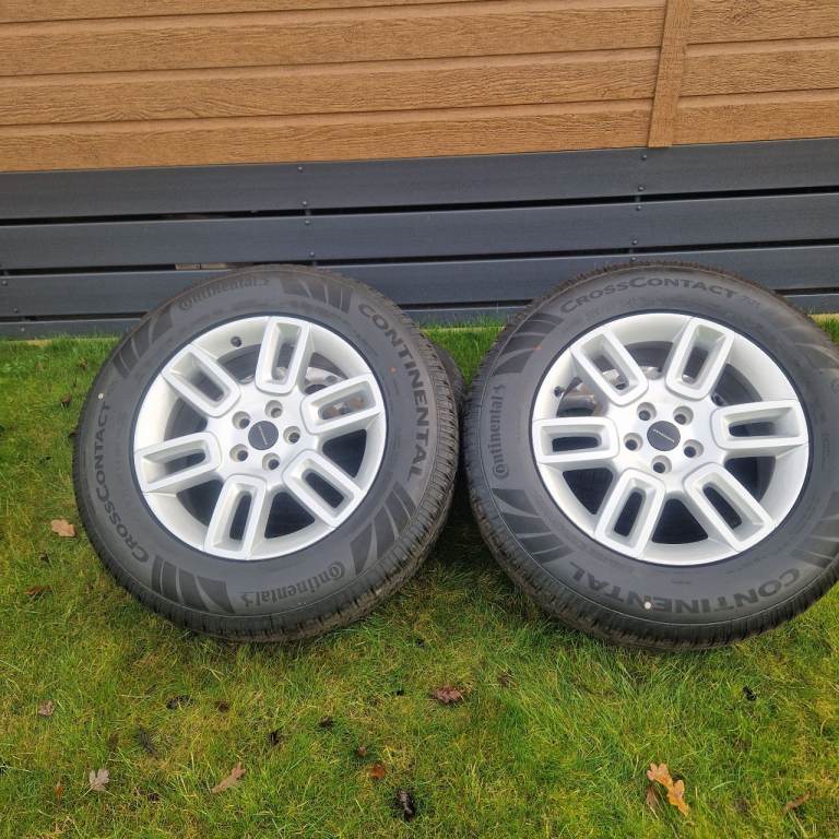 Genuine Landrover Defender Alloy Wheels