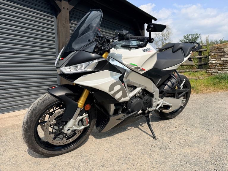2021 Aprilia Tuono V4 1100 – Immaculate – Only 2,384 Miles – £10,000
