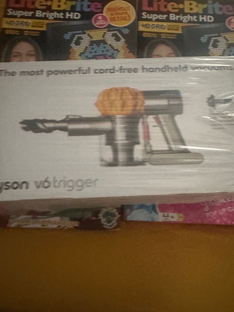Dyson V6 Trigger Handheld Vacuum – Brand New, Sealed