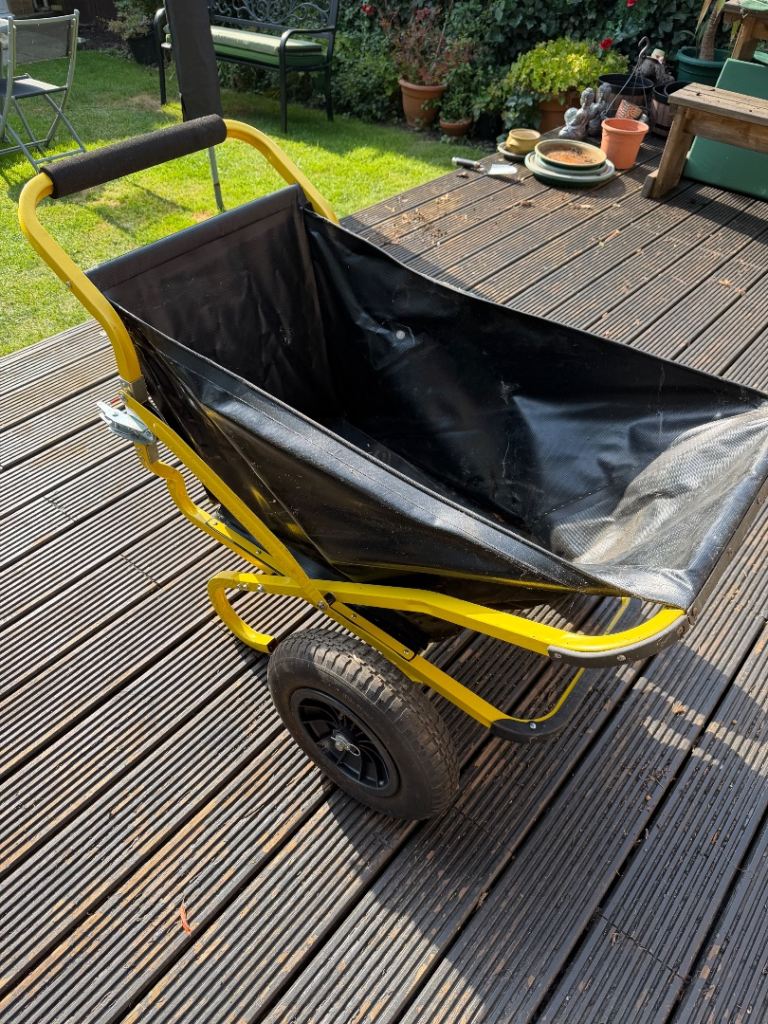 Foldable Garden Wheelbarrow – Yellow and Black, Good Condition