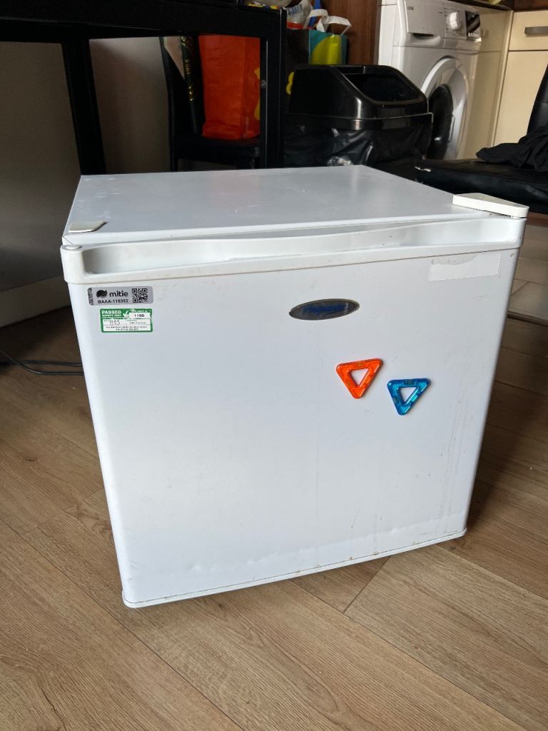 Mini-fridge