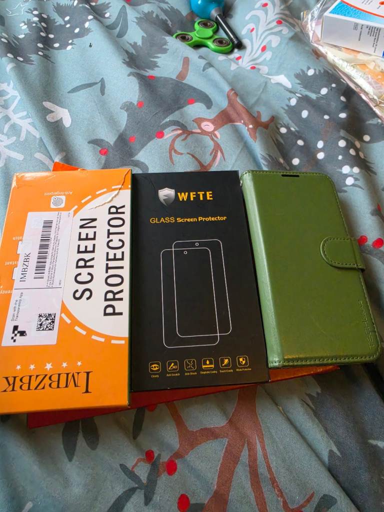 Samsung galaxy s23  256G EXCELLENT CONDITION 