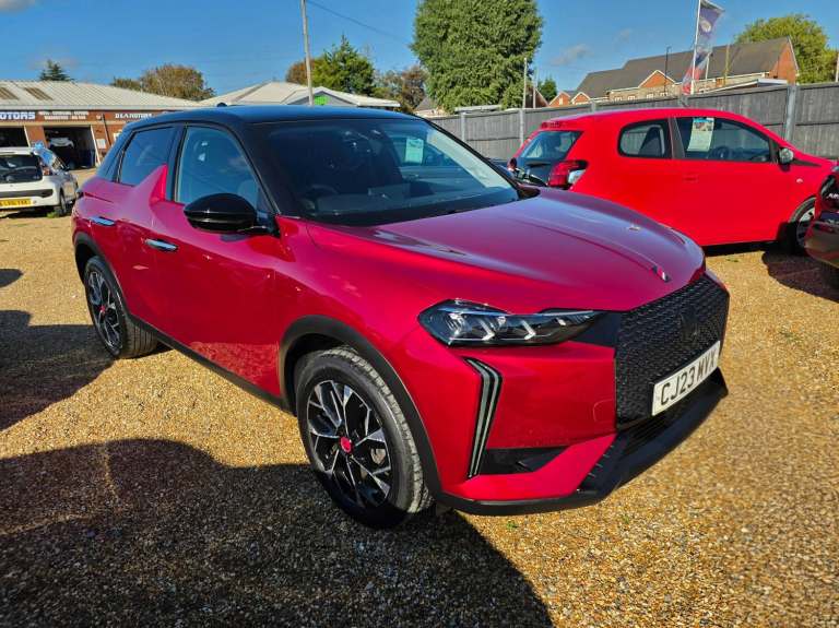 2023 DS DS 3 1.2 PureTech Performance Line + SUV 5dr Petrol EAT8 Euro 6 (s/s)
