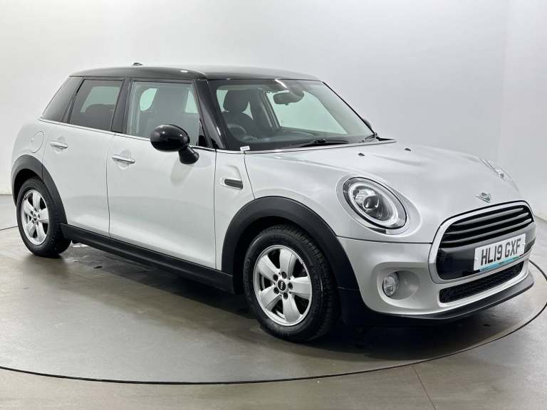 MINI Hatch 1.5 Cooper Classic Steptronic Euro 6 (s/s) 5dr Petrol Automatic