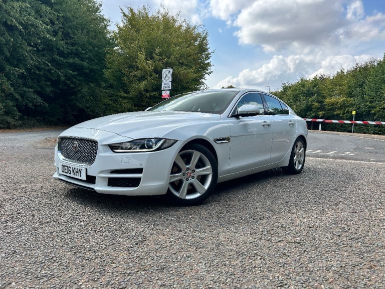 2016 Jaguar XE Portfolio 2.0D Auto, 180 BHP