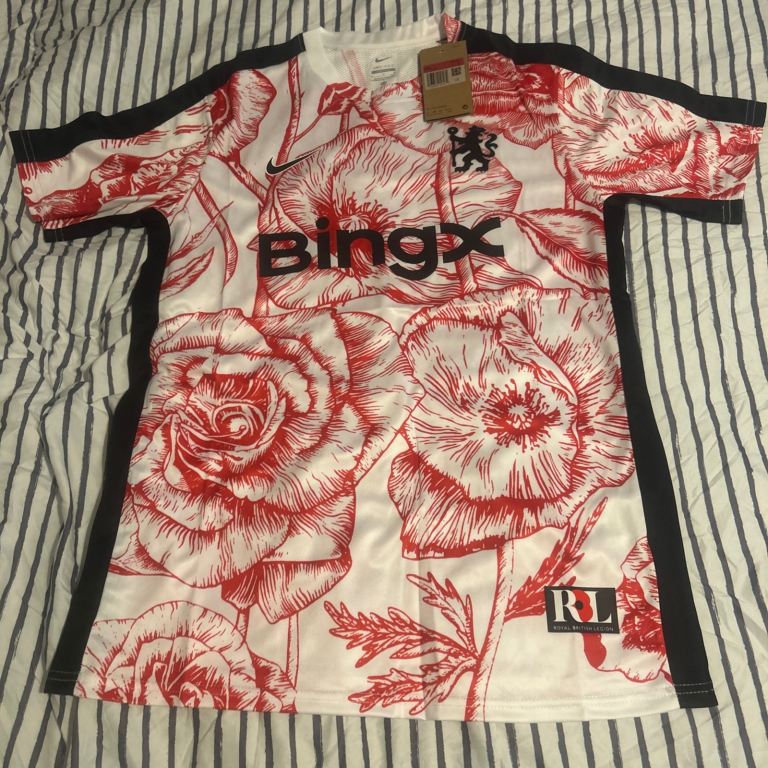 Chelsea shirt Size XL new 