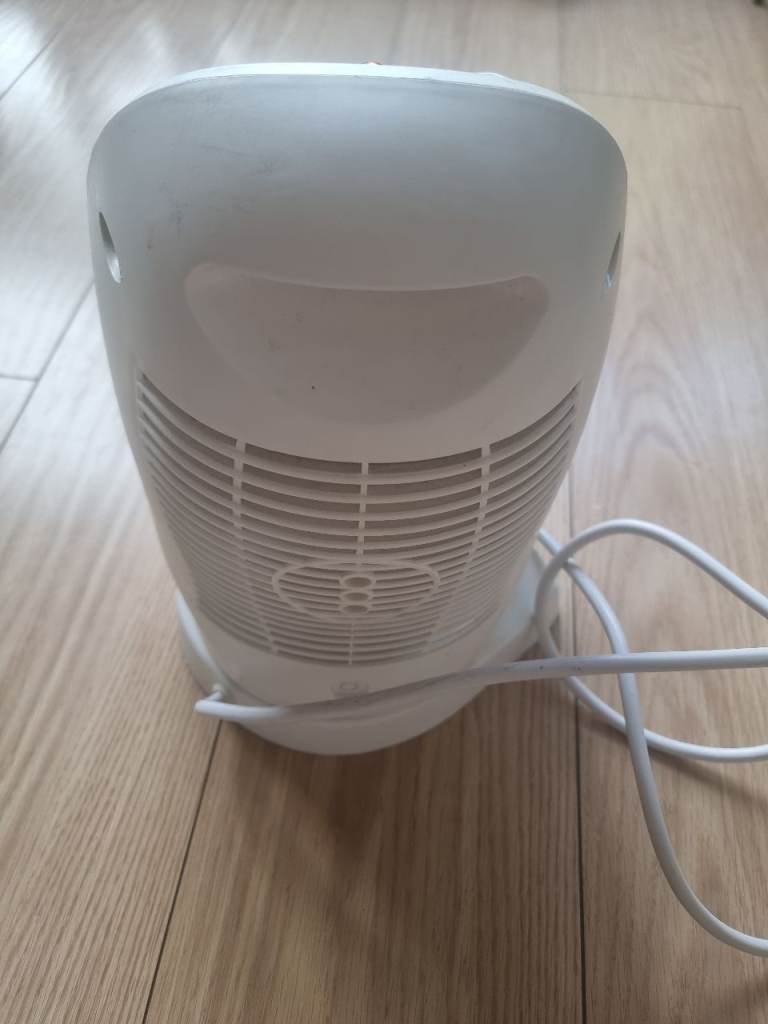Small White Portable Electric Fan Heater - Good Condition