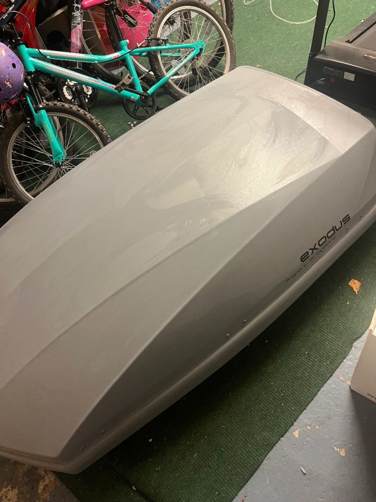 Halfords exodus 470l roof box 
