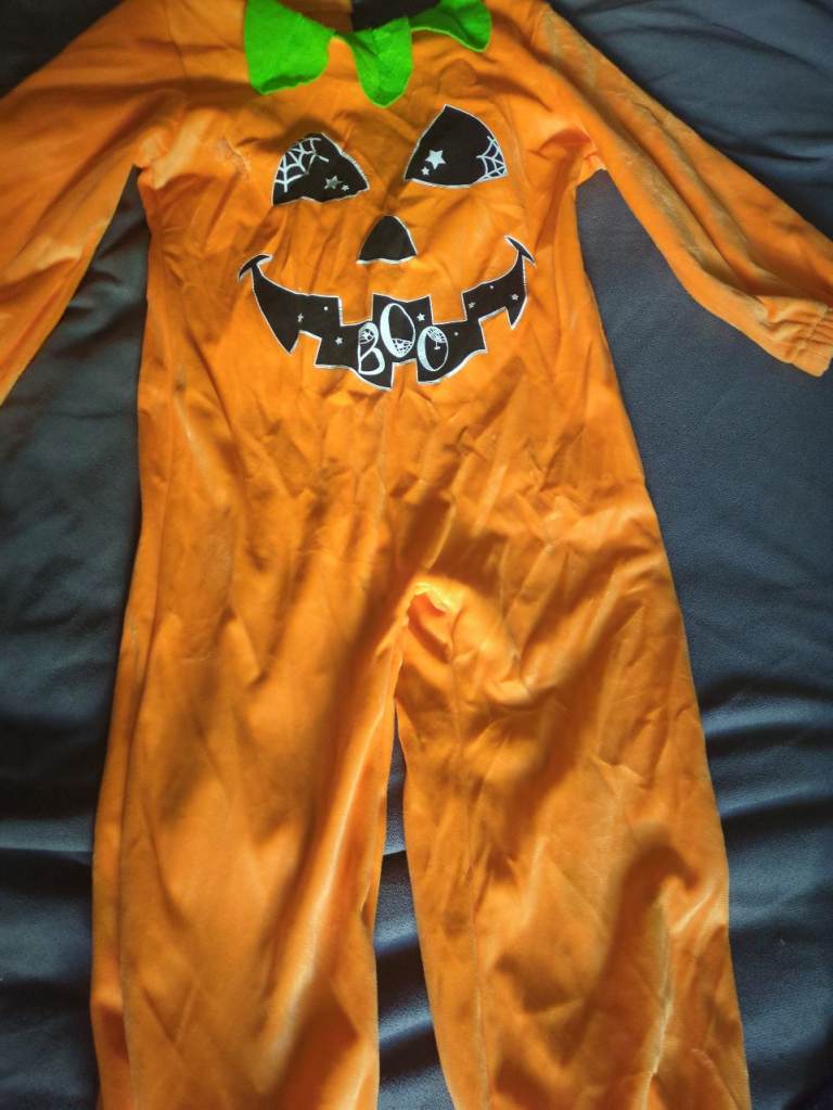 Halloween costume 