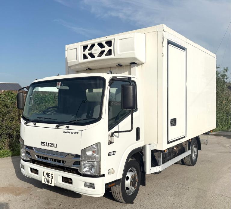 ISUZU FORWARD N75.150 FRIDGE/FREEZER MEAT RAILER CARCASS LIFT 7.5 TON EURO-6