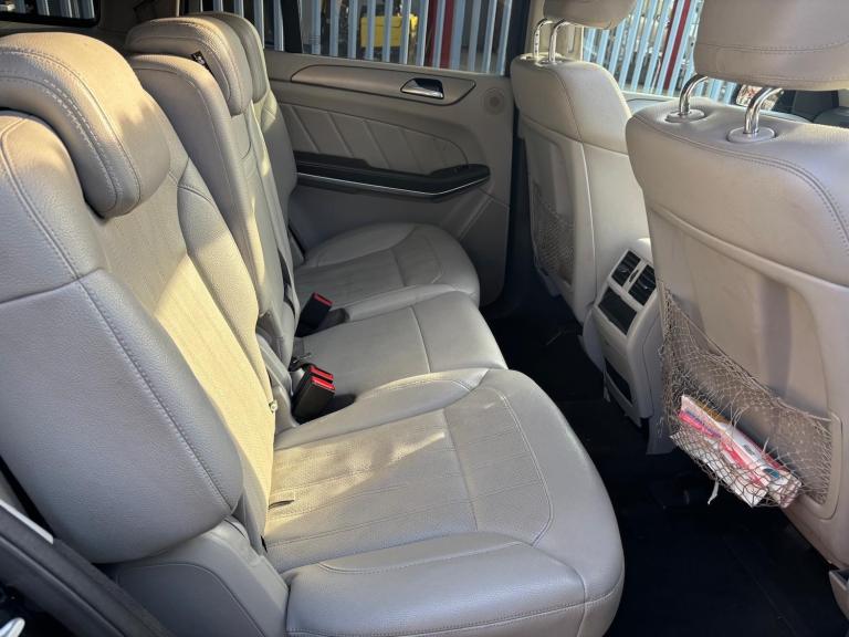 2013 Mercedes-Benz GL Class GL350 BlueTEC AMG Sport 5dr Tip Auto ESTATE Diesel Automatic