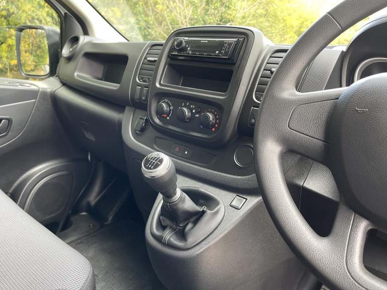 2021 Renault Trafic SL28 ENERGY dCi 120 Business Van PANEL VAN DIESEL Manual