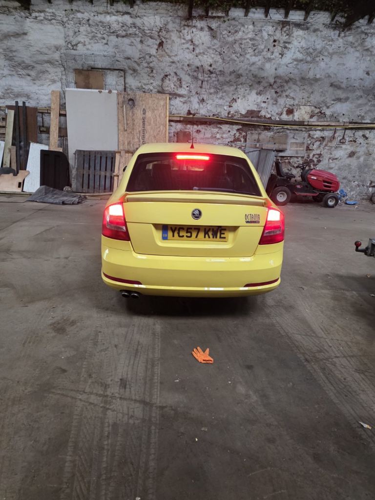 Skoda, OCTAVIA, VRS Hatchback, 2008, Manual, 1968 (cc), 5 doors