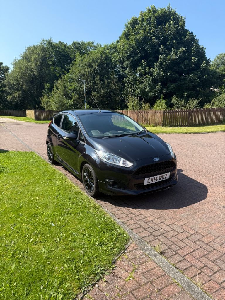 Ford, FIESTA, Hatchback, 2014, Manual, 1560 (cc), 3 doors