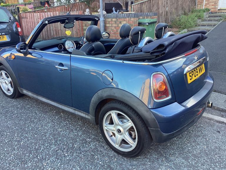 Mini, CONVERTIBLE, Convertible, 2009, Manual, 1598 (cc), 2 doors