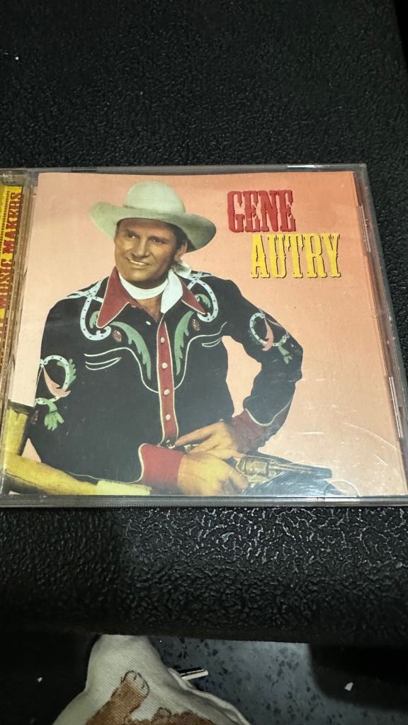 20 country western music cds Roy rogers gene Autry boxcar Willie 