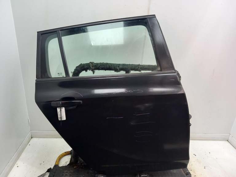 Vauxhall Zafira Right Rear Door O/S 2012-2019 Gar 5 Door Mpv