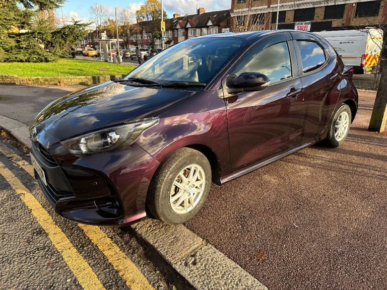 TOYOTA YARIS Hybrid 2020