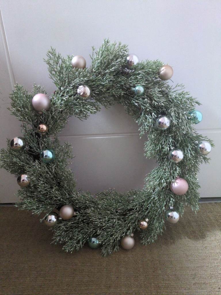 Habitat Christmas Bauble Wreath New 30cm dia