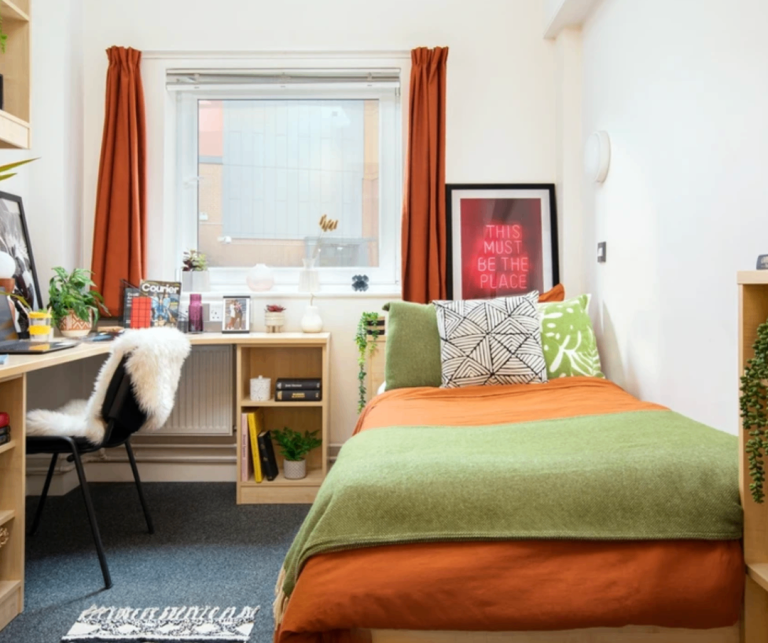 Lease Takeover - 1 Bedroom Ensuite