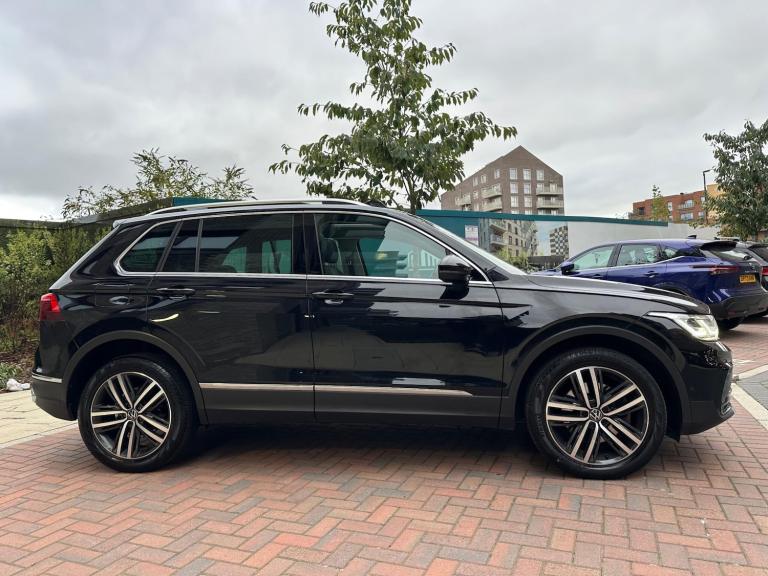 2023 Volkswagen Tiguan 1.4 TSI 13kWh Elegance DSG Euro 6 (s/s) 5dr ESTATE Petrol/Electric Hybrid ...