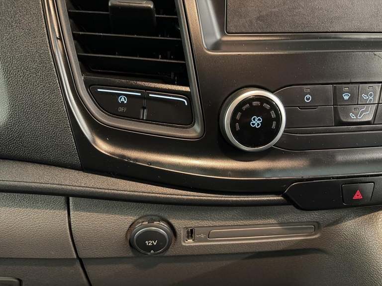 2021 Ford Transit 2.0 EcoBlue 170ps Chassis Cab CHASSIS CAB DIESEL Manual