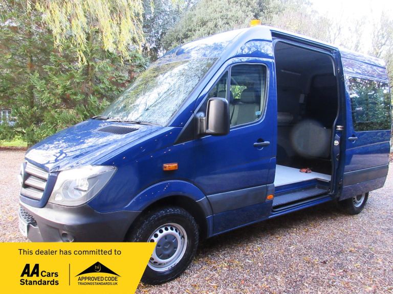 2014 Mercedes-Benz Sprinter 316 2.1CDi 3.5T L2H2 MWB MED ROOF [Email address removed. Click Email...