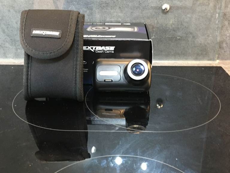 Nextbase GW322 Dashcam Kit with Camera, Cables, Mounts, Storage Cards