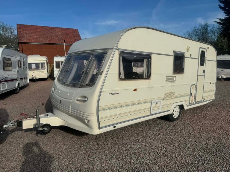1996 Avondale 4 Berth END BATHROOM Caravan - STOCK H064