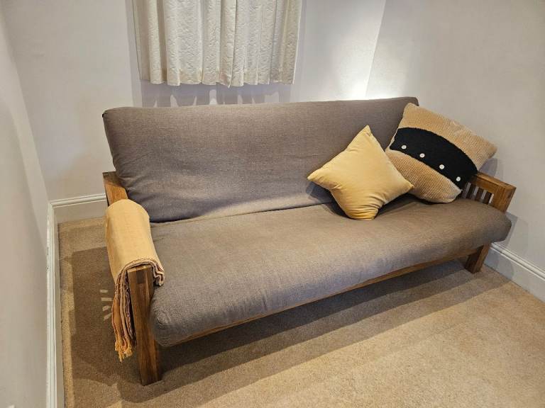 Futon Company 3-seater solid oak sofa bed