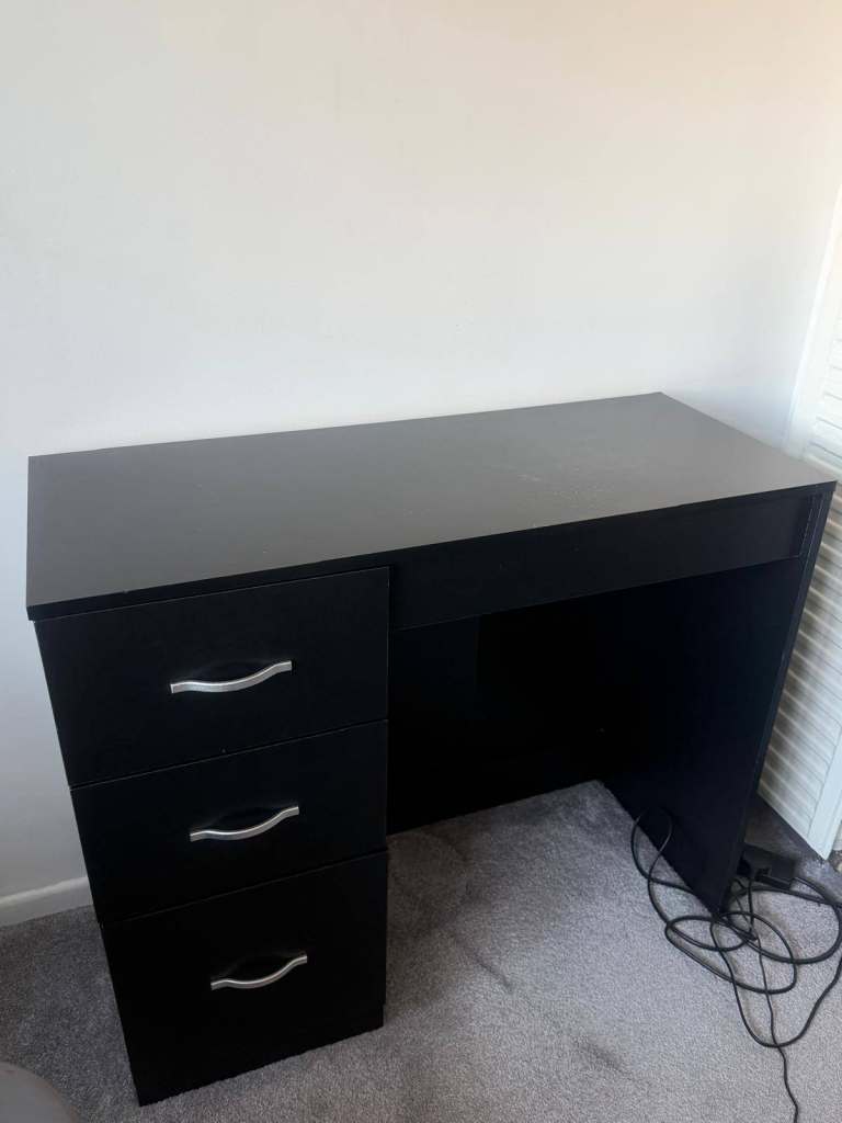Castleford Dressing Table - Black