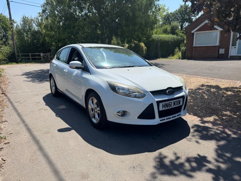 Ford, FOCUS, NEW MOT Hatchback, 2011, Manual, 1560 (cc), 5 doors