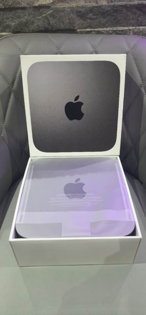 Brand New Apple Mac Mini 6 Core i5 3.0Ghz, 8GB RAM