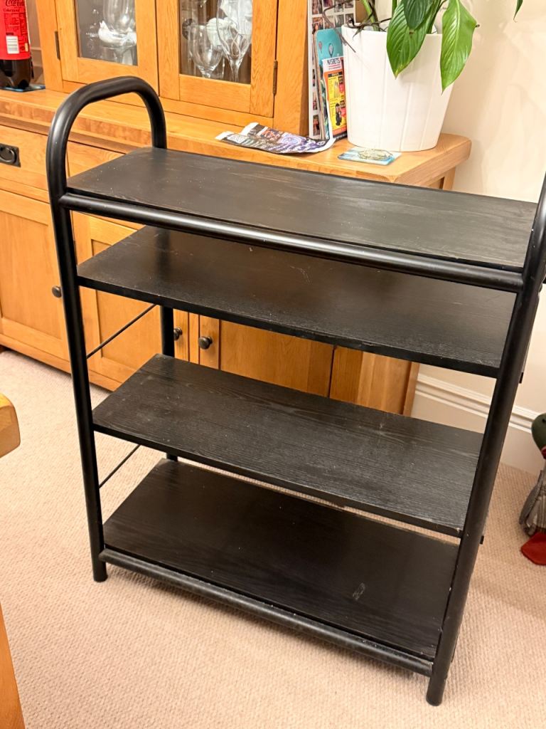 FREE - Black shelf unit - FREE 