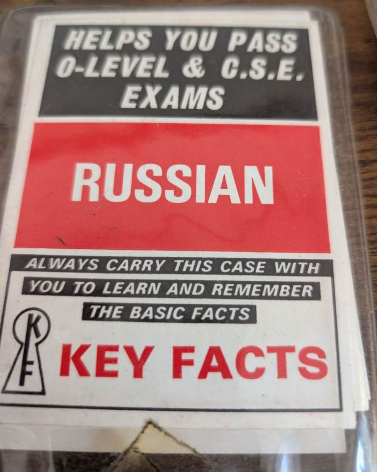 Rare Vintage Key Facts Ltd Helps You Pass GCE O-Level & C.S.E = Russian 