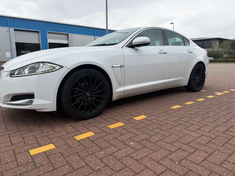2012 jaguar xf luxury 3.0 diesel automatic   Mot  2026  Service history  Upgraded bola alloys