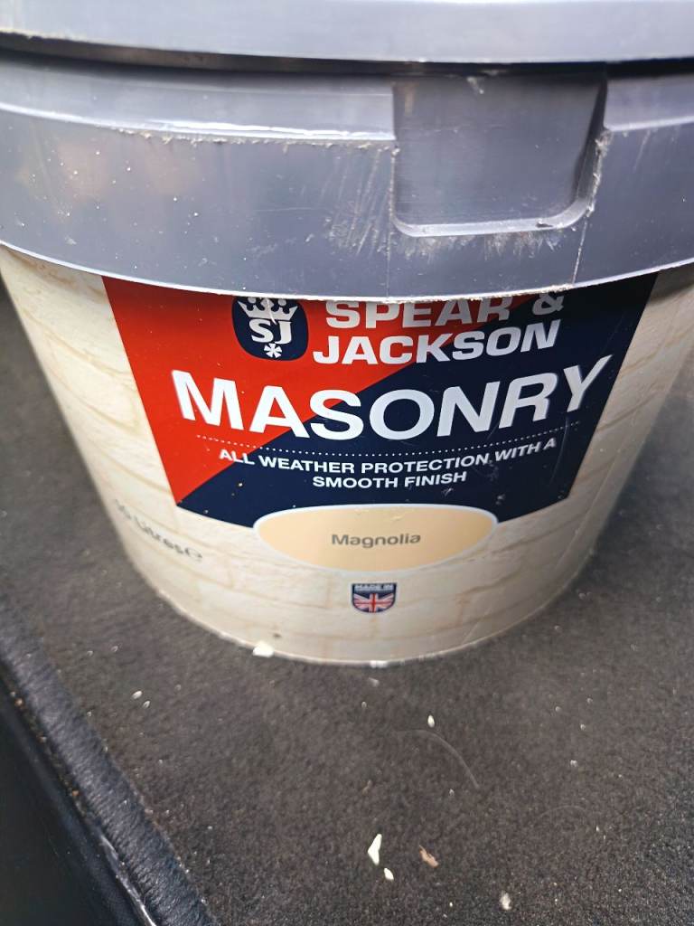 Paint masonry magnolia 1 litre