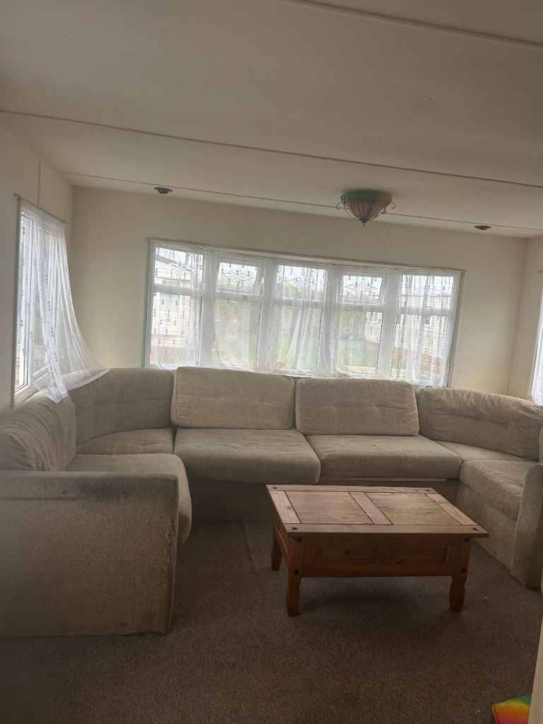 Static caravan rental 