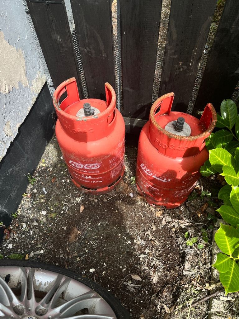 Calor & Flogas propane gas tanks 