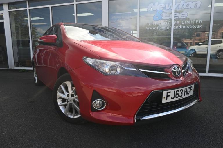 2013 Toyota Auris 1.6 V-Matic Icon Hatchback 5dr Petrol Multidrive S Euro 5 (132 ps) Hatchback Pe...