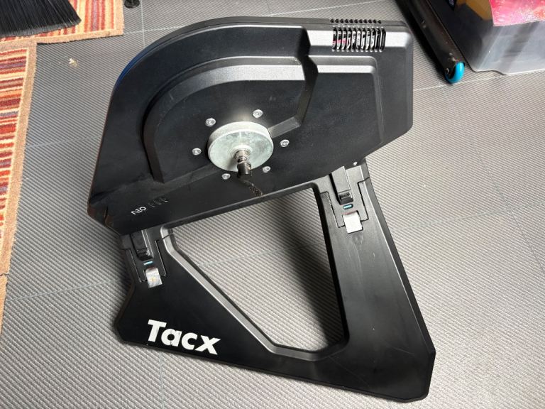 Tacx Neo Turbo Trainer