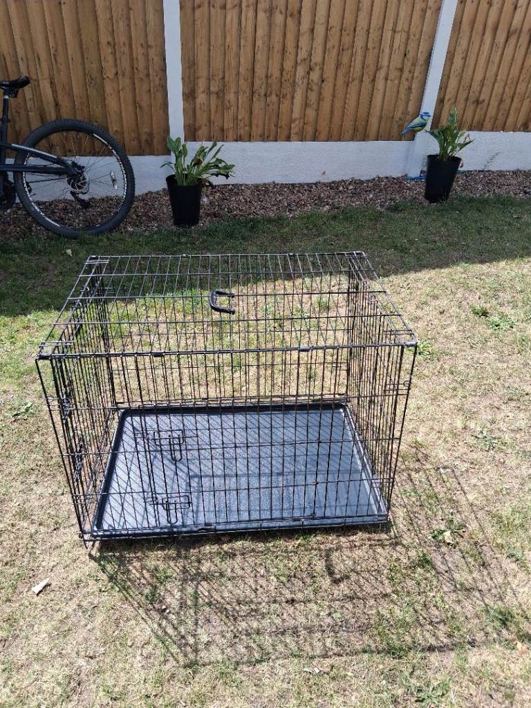Medium dog cage