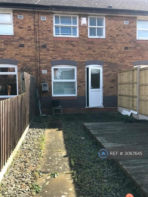 2 bedroom house in Waltham Gardens, Banbury, OX16 (2 bed) (#3067645)